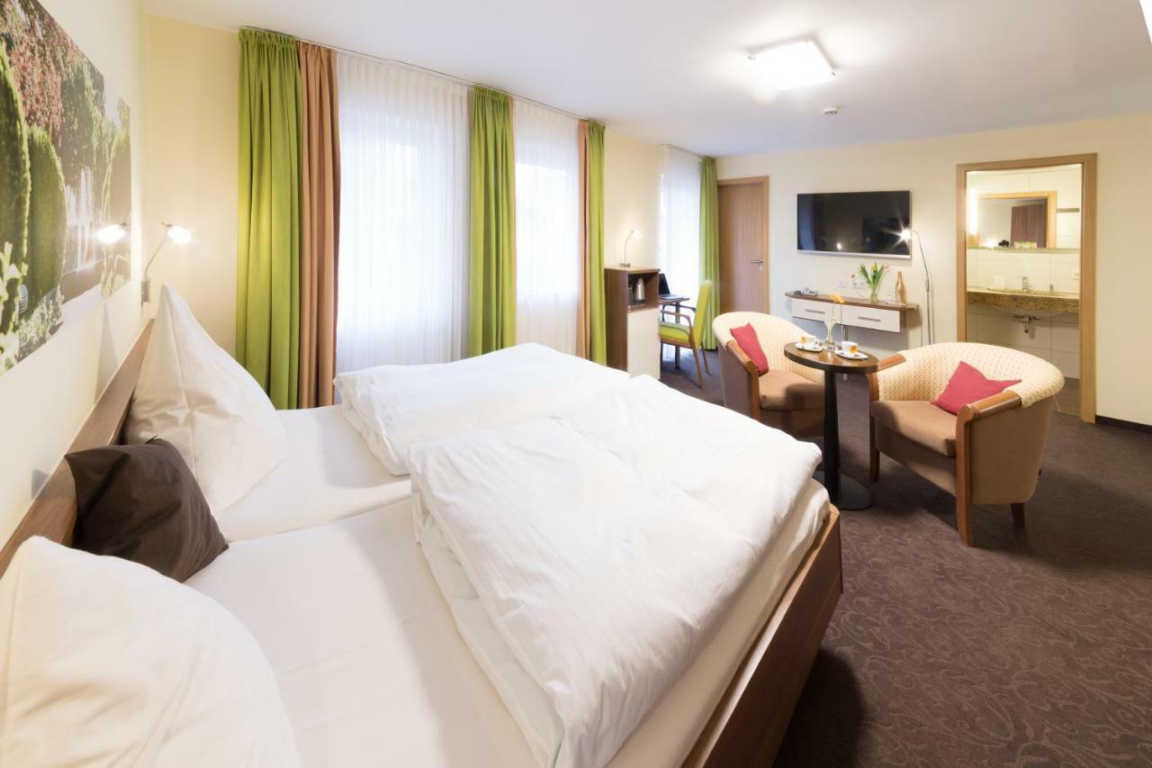 Hotel Garni Vier Jahreszeiten Bad Füssing Zewnętrze zdjęcie